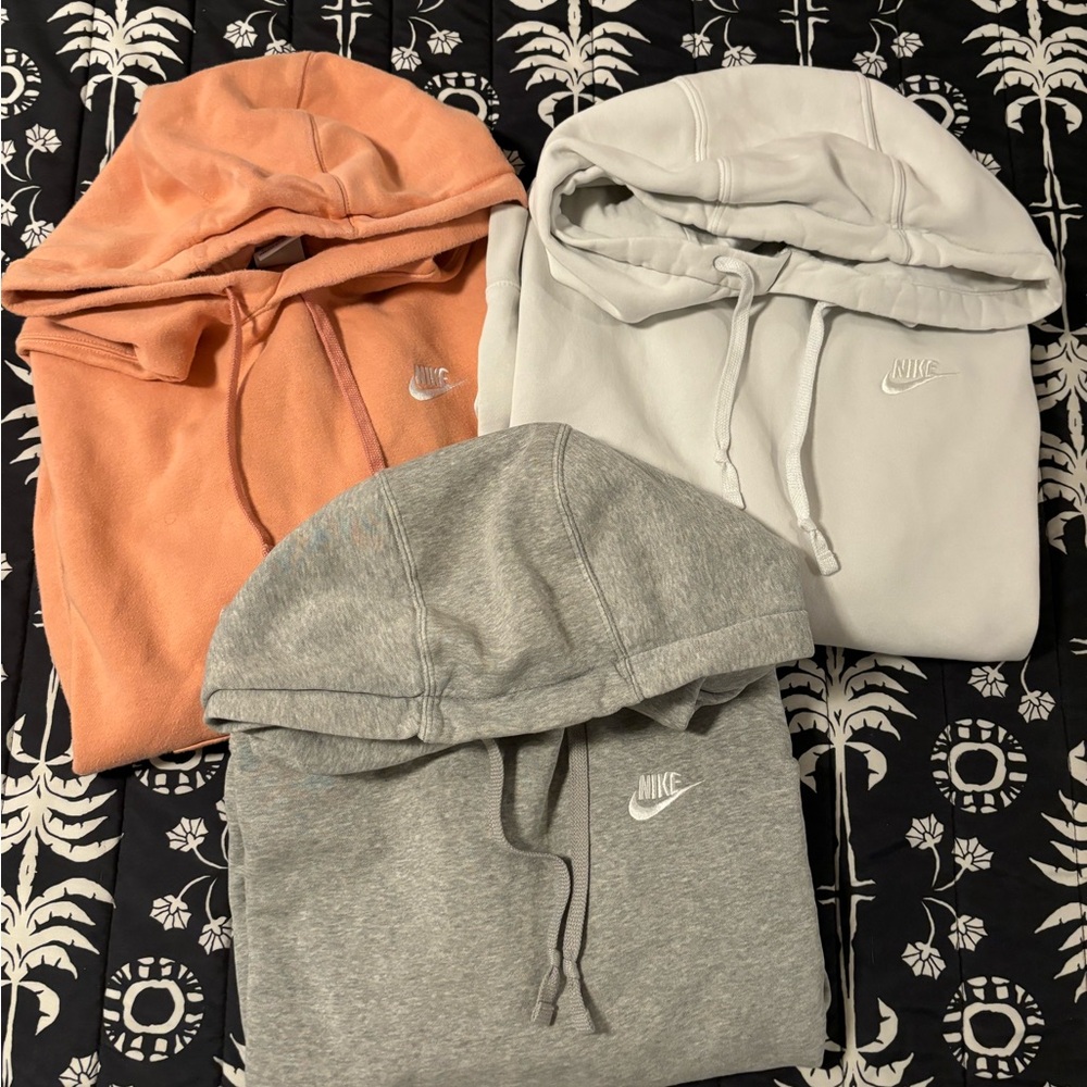 Bundle of 3 Nike Hooded Sweatshirts